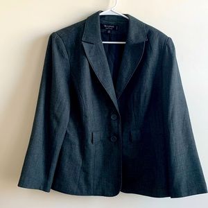 Signature by Larry Levine suit jacket